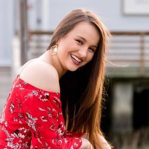 Meet your Posher, Madison